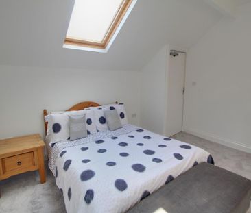 1 bedroom penthouse to rent - Photo 1
