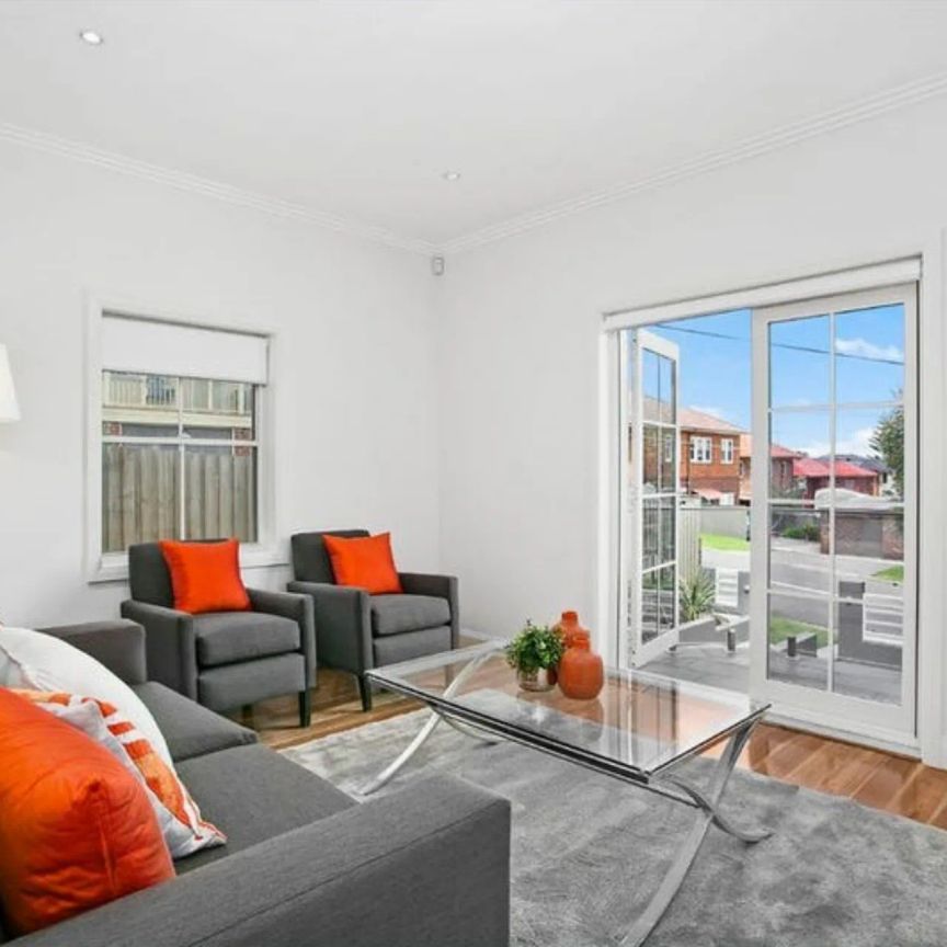 Modern Comfort and Convenience in the Heart of Ryde - Photo 1