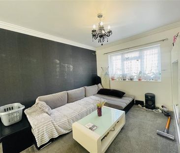 Hedgemans Road, Dagenham - Photo 1
