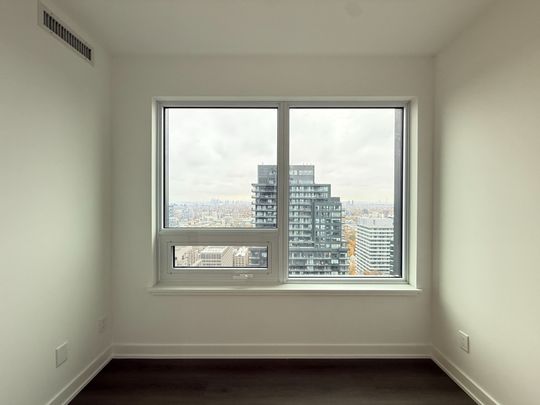For Lease - 8 Wellesley Street Unit# 4715, Toronto, Ontario - Photo 1