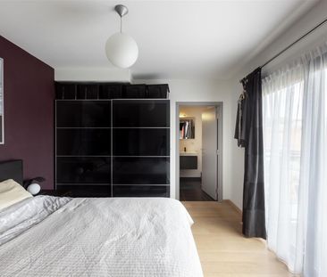 Ruim recent 3 slaapkamer appartement op een topligging in Gent - Photo 4