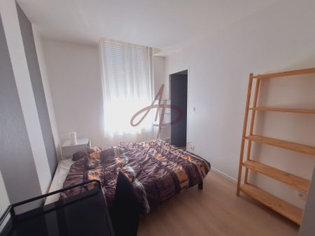 Location Maison 6 pièces 99m² ROUBAIX 59100 - Photo 3