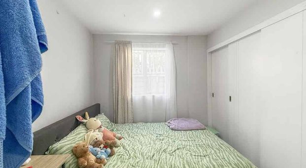 Stunning 5 bedroom home in Pukekohe! - Photo 1