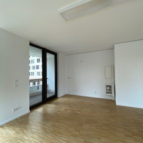 Modernes Office im Grandaire in Mitte - Photo 1