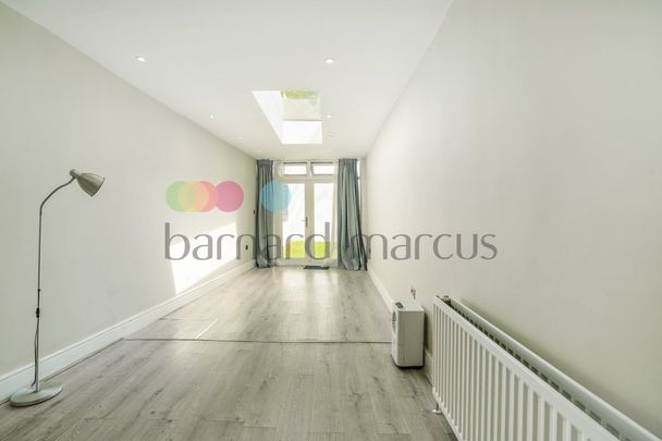 Sussex Road, SOUTH CROYDON - Photo 1