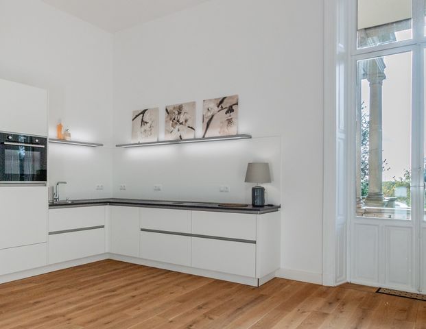 3-4-Zimmer-Mietwohnung in einer historischen Villa an der Weser in Bestlage! - Foto 1