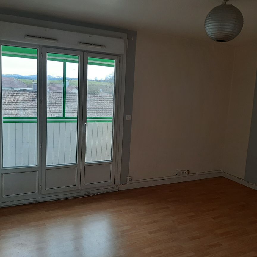 Location - Appartement T3 - 62 m² - Charquemont - Photo 1