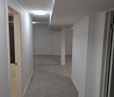 For Lease - 676 Fleetwood Drive, Oshawa, Ontario - Photo 5