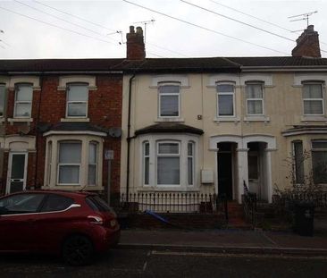 Curtis Street, Swindon, Wiltshire, SN1 - Photo 3