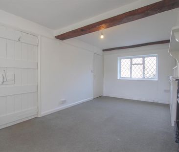 Priors Hall, Dunmow Road, Thaxted, Dunmow - Photo 3