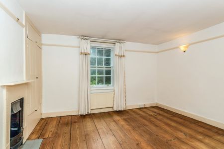 3 bedroom semi-detached to rent Lavant Road, Chichester, PO18 - Photo 2