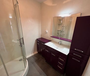 À louer – T3 climatisé au cœur de Solliès-Pont, face au château - Photo 5