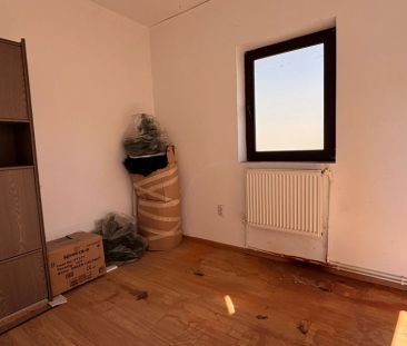 6 camere, 138 mp, de inchiriat casa in zona CUG, Strada Bazei - la ... - Photo 1