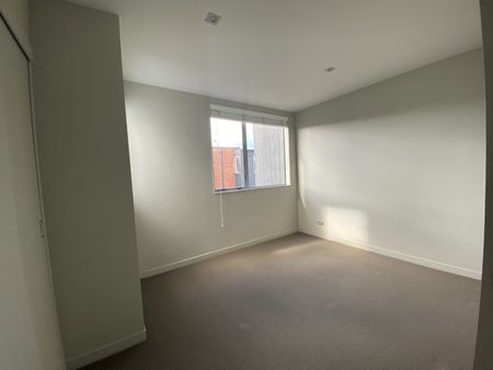 ALTAIR COMPLEX - RINTOUL STREET LIVING - Photo 3
