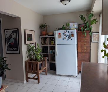 For Lease - 25 Wice Road, Barrie, Ontario - Photo 1