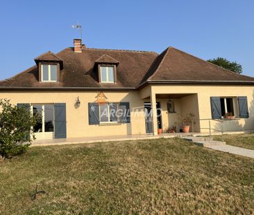 Location Maison 5 pièces 155m² BOULOIRE 72440 - Photo 6