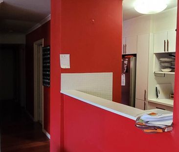 Redfern - Photo 6