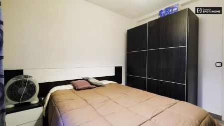 Cute room with double bed for rent in Getafe - Foto 4