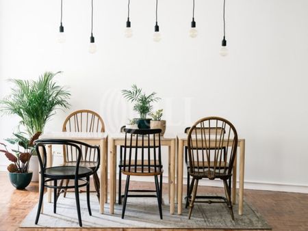 5 room luxury Flat for rent in Praca das Flores (Merces), Misericórdia, Lisbon - Photo 4