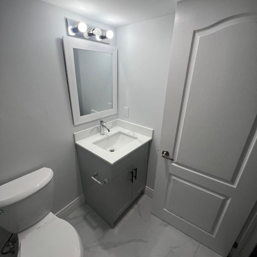 For Lease - 8 Evanwood Crescent Unit# Bsmt, Brampton, Ontario - Photo 1