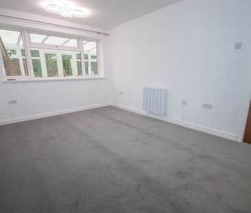 Arbour Close, Rugby, CV22 - Photo 3