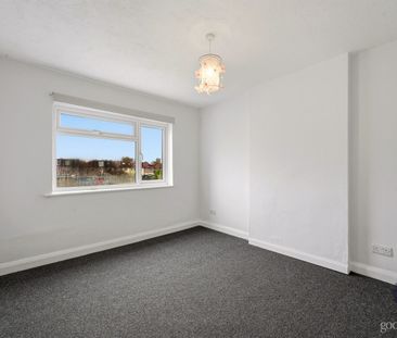 Castleton Road, Mitcham, CR4 - Photo 3