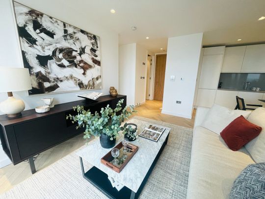 3 Bed Flat, Baddiel House, NW10 - Photo 1