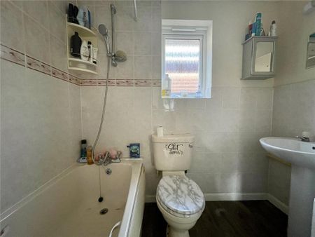 2 bedroom bungalow to rent - Photo 4