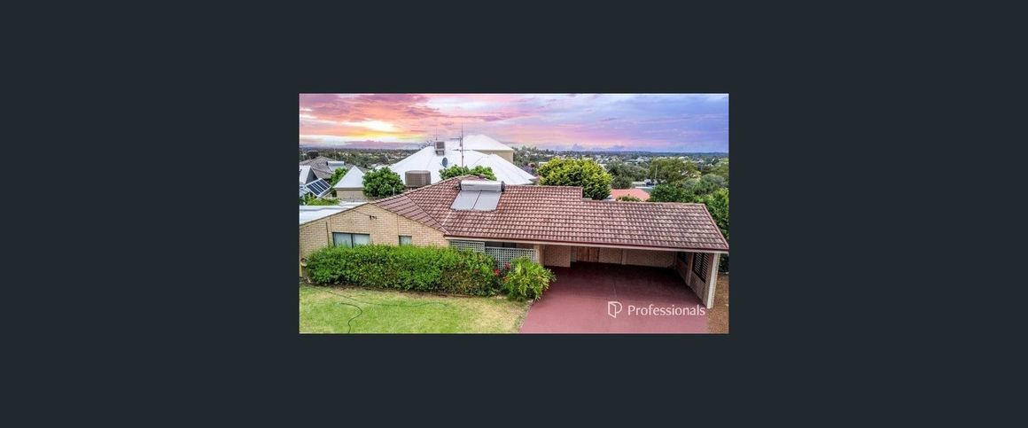 FAMILY HOME IN SOUGHT-AFTER CLIFTON PARK - Photo 1