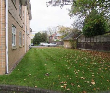 Cotterdale Close, Whalley Range, Manchester, M16 - Photo 4