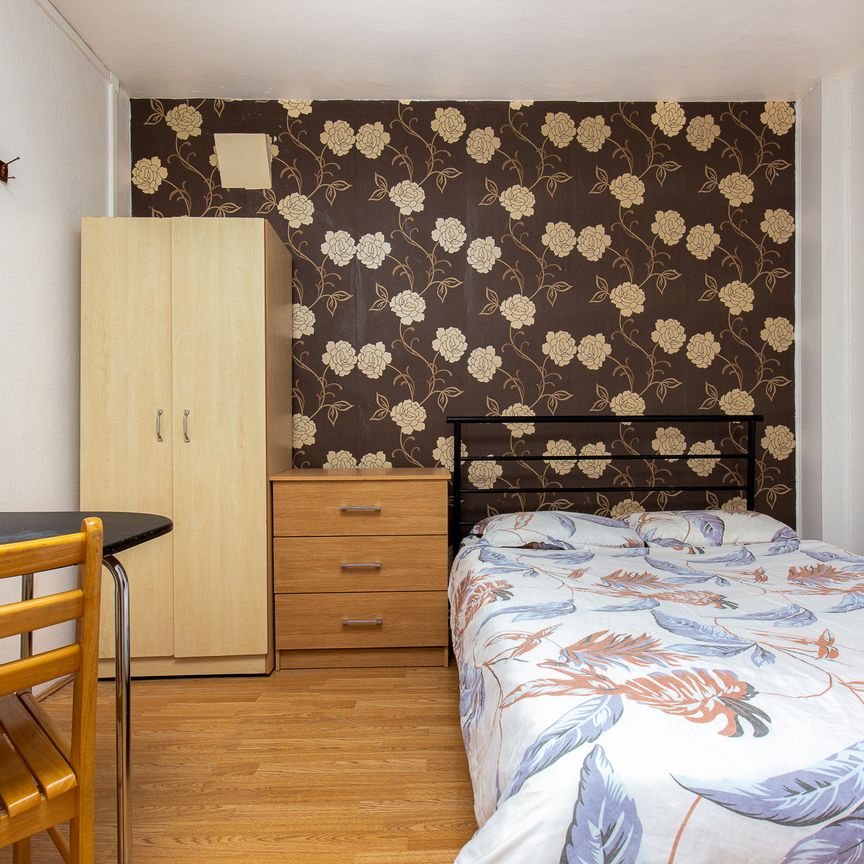 RM3 Vallance Road | Whitechapel | London | E1 5BJ - Photo 1