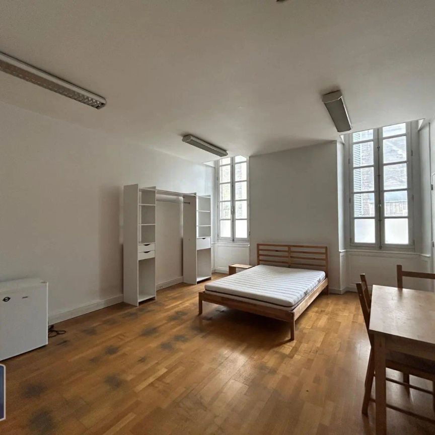 Appartement à louer 1 pièce 24.7m² - Photo 1