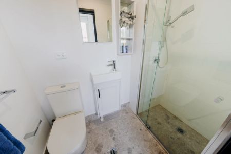 Large studio - Photo 5