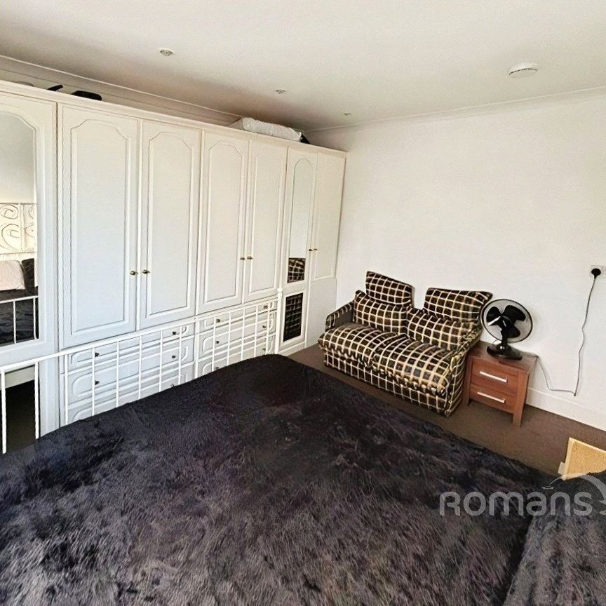 1 bedroom property to rent - Photo 1