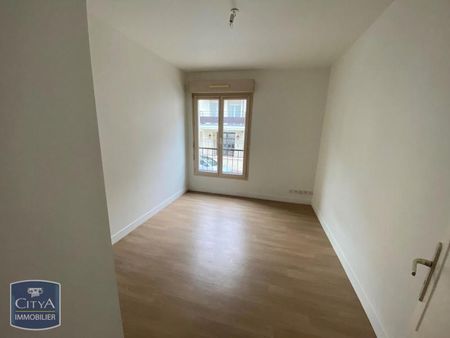 Location Appartement 3 pièces 58m² ST CYR L ECOLE 78210 - Photo 4