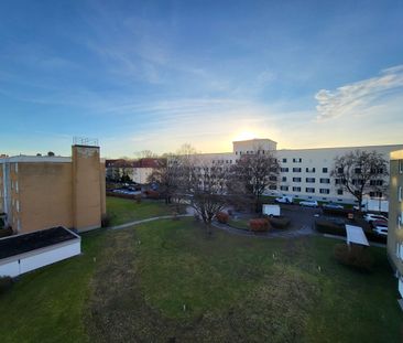 Renovierte 1,5-Zimmerwohnung mit Balkon in Lechhausen zu vermieten - Photo 3