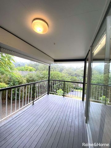 Good Size Home, with Air Conditioning and Great Location! - Photo 4