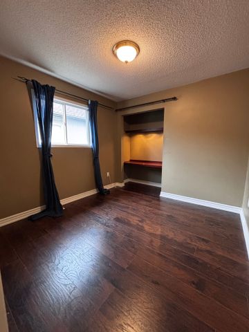 For Lease - 5289 bushelgrove Circle, Mississauga, Ontario - Photo 2