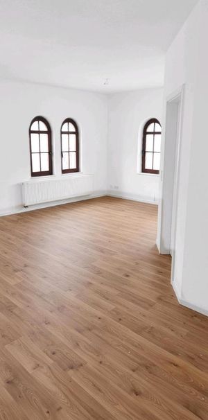 Traumhafte Wohnung in direkter Schlossnähe - Photo 1