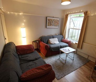 3 bedroom terraced house to rent - Photo 1