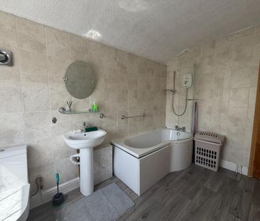 2 bedroom terraced house to rent - Photo 6
