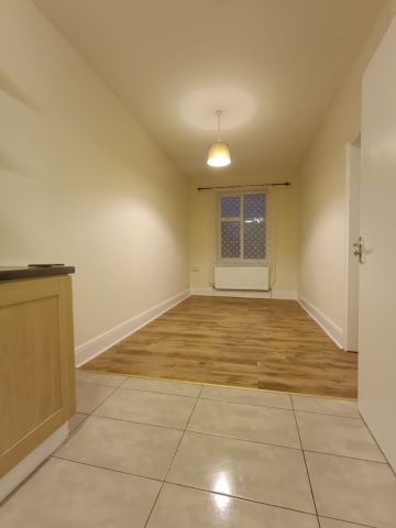 2 Bed Flat, Narborough Road, LE3 - Photo 5