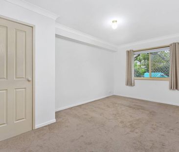 Seaside Manor - just a stones throw to Surf Beach! - Photo 3