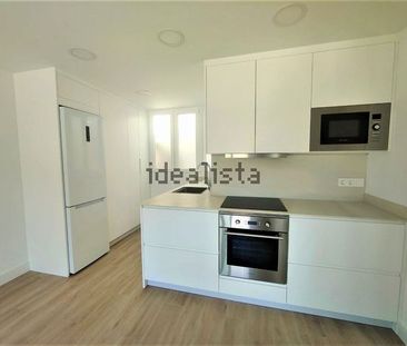 Alquiler de ático en Calle Conde de Ureña - Photo 5