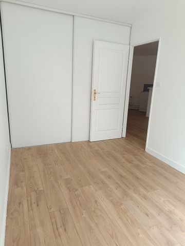 Location Appartement 2 pièces 45m² DUNKERQUE 59240 - Photo 2
