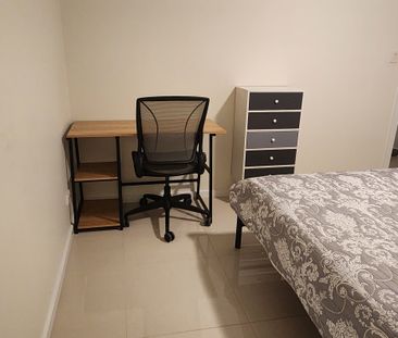 Torrensville - Photo 5