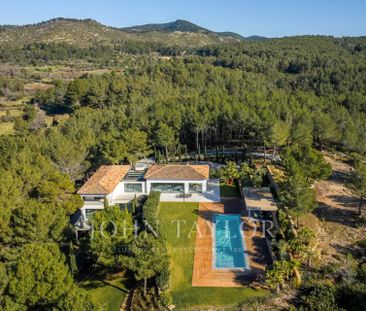 Villa à louer Aix-En-Provence, Provence, France15 000 EUR / Mois - Photo 4