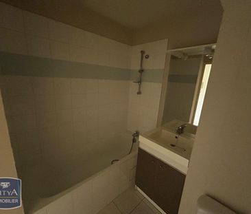 Location Appartement 2 pièces 37m² FLERS 61100 - Photo 4