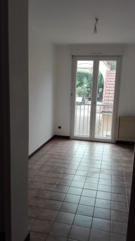 Petit T2 entièrement rénové - Photo 2