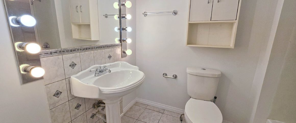 700-003 - MARCHIORO - 9618 101 Avenue - Lower - Photo 1